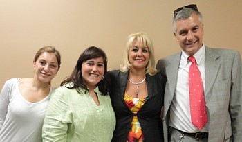 Voyages Cassis et l'Argentine recevaient hier soir  Voyages Cassis et l'Argentine recevaient hier soir