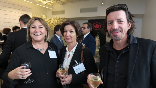 Air Canada célèbre son nouveau service Montréal - Tokyo Air Canada célèbre son nouveau service Montréal - Tokyo