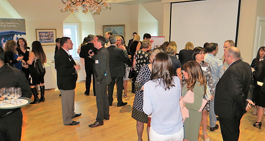 l' ACTA reçoit l'industrie au Château Taillefer-Lafon l' ACTA reçoit l'industrie au Château Taillefer-Lafon