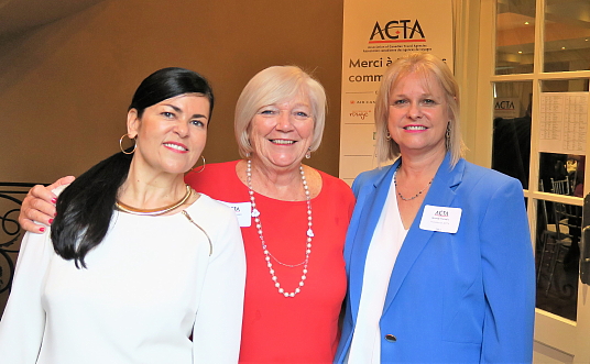 Nathalie Guay (Ensemble) Michèle Rauzon (Canandes) et Wendy Paradis (ACTA)