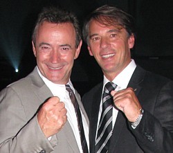 Philippe Sureau et Yves Lalumière, vice-président exploitation de Transat Distribution Canada Philippe Sureau et Yves Lalumière, vice-président exploitation de Transat Distribution Canada