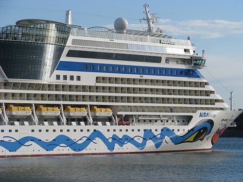 Le paquebot Aïda Luna à Montréal Le paquebot Aïda Luna à Montréal