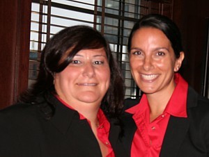 Zeina Gedeon, Présidente de Vacances Air Canada et Pina Guercio, directrice générale des ventes Est du Canada Zeina Gedeon, Présidente de Vacances Air Canada et Pina Guercio, directrice générale des ventes Est du Canada