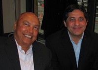 Colin Hunter et Sam Char, directeur exécutif de Sunwing Québec Colin Hunter et Sam Char, directeur exécutif de Sunwing Québec