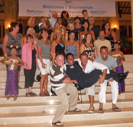 Voyage des agents '' Millionnaires '' de Sears à Bali : arrêt sur image Voyage des agents '' Millionnaires '' de Sears à Bali : arrêt sur image