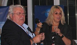 Jean-Marc Ré directeur commercial et Evelyn Cassis présidente de Voyages Cassis Jean-Marc Ré directeur commercial et Evelyn Cassis présidente de Voyages Cassis
