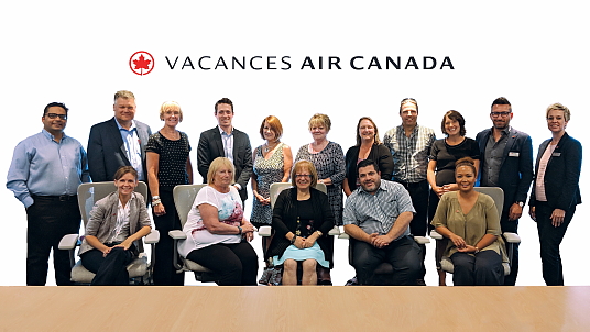 Équipe des Ventes de Vacances Air Canada ainsi que les membres de son comité consultatif : Federico Berardinucci, Manager, National Accounts; Dana Gain, Senior Director, Sales & Partnerships; Christine Faulkner, Manager, Inside Sales and Marigold Frontuna, General Manager, Sales – Western Canada