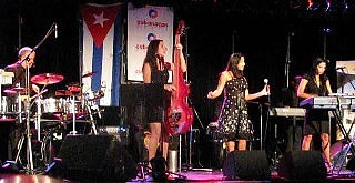 En tournée au Canada, le groupe cubain Calle Cuba a animé la soirée