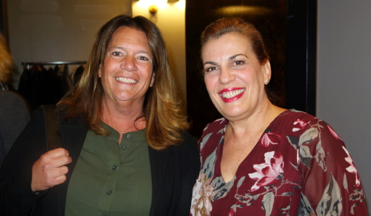 Danielle Frappier, directrice des ventes de Caribe Sol et  Carmen Casal Sanchez, directrice de la section tourisme du Consulat général de Cuba à Montréal.