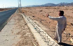 Un mur dans le désert pour protéger les touristes de Charm El-Cheikh Un mur dans le désert pour protéger les touristes de Charm El-Cheikh
