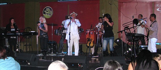 Arnaldo y su Talismán Arnaldo y su Talismán