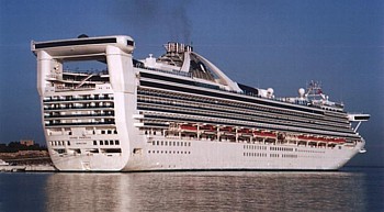Le Grand Princess reprend la mer après une légère amputation Le Grand Princess reprend la mer après une légère amputation