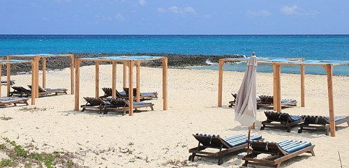 La plage de l'hôtel Melia Buena Vista, qui a ouvert à Cayo Santa Maria, en décembre 2010. La plage de l'hôtel Melia Buena Vista, qui a ouvert à Cayo Santa Maria, en décembre 2010.