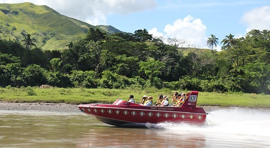 L'excursion sur la rivière Sigatoka est l'une des plus populaires sur l'île de Viti Levu.