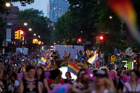 Brooklyn-Twilight. Photo: Walter Wlodarczyk