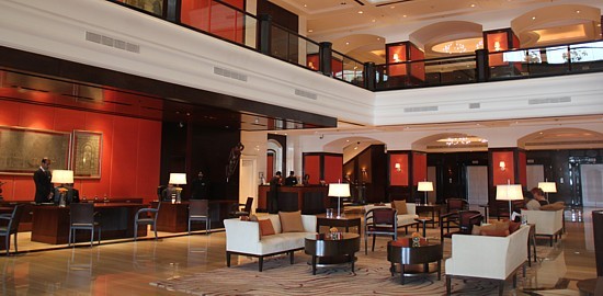 l'hôtel Taj Lands End est situé au nord de Mumbai, dans un secteur de la ville en pleine croissance l'hôtel Taj Lands End est situé au nord de Mumbai, dans un secteur de la ville en pleine croissance