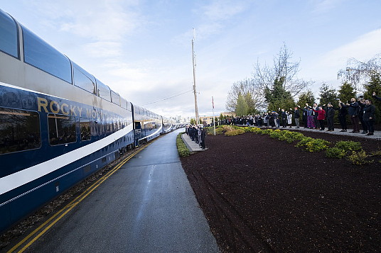 Rocky Mountaineer se dote de 7 nouveaux wagons panoramiques 