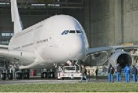 Incidents lors de l'exercice d'évacuation de l'Airbus A380 à Hambourg: 33 blessés Incidents lors de l'exercice d'évacuation de l'Airbus A380 à Hambourg: 33 blessés