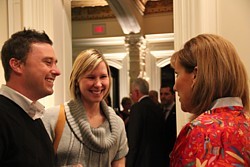 La ministre s'entretient avec Christian Roussin et Claude-Hélène Faucher de Westjet La ministre s'entretient avec Christian Roussin et Claude-Hélène Faucher de Westjet