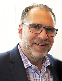 Joseph Adamo, président de TDC et chef de la distribution de Transat Tours Canada