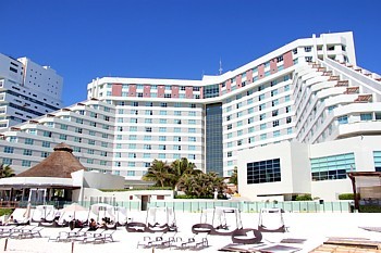 L'Hôtel Me Cancun