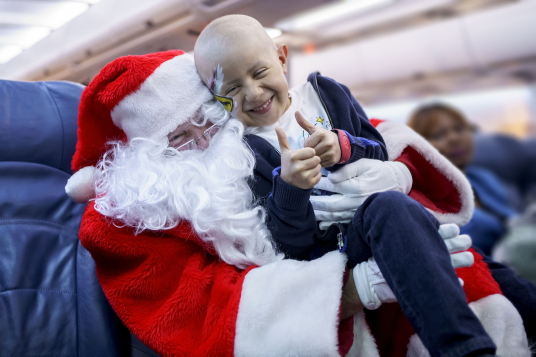 Air Transat et la Fondation Rêves d’enfants célèbrent 15 ans de partenariat