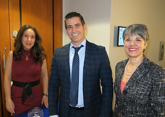 Laura Marin,directrice des ventes Canada de Copa; Jhadyd Gonzalez, représentant de Copa au Québec et Renée Wilson repréentante de Prompéru au Québec