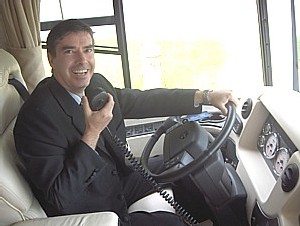 Christian Guillet dit qu'il prendra le volant de l'engin Christian Guillet dit qu'il prendra le volant de l'engin