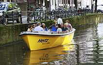Hertz se lance dans la location de bateaux à Amsterdam