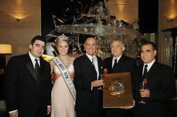Première canadienne : le Place d'Armes Hôtel & Suites reçoit l'International Star Diamond Award