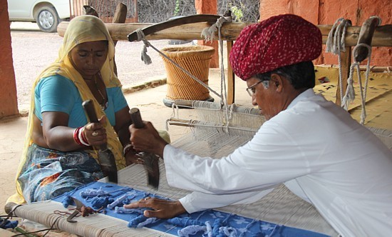 Le Rajasthan est réputé pour ses tapis, comme ceux que fabriquent ce couple de tisserands. Le Rajasthan est réputé pour ses tapis, comme ceux que fabriquent ce couple de tisserands.
