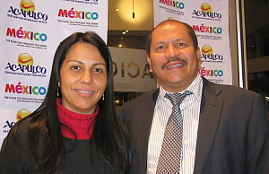 Arely Torres directrice ventes de l'hôtel Intercontinetal Presidente  Ixtapa et Joel Antonio Rios Fajardo, directeur général promotion internationale du secrétariat au tourisme de l'État de Guerrero. Arely Torres directrice ventes de l'hôtel Intercontinetal Presidente  Ixtapa et Joel Antonio Rios Fajardo, directeur général promotion internationale du secrétariat au tourisme de l'État de Guerrero.