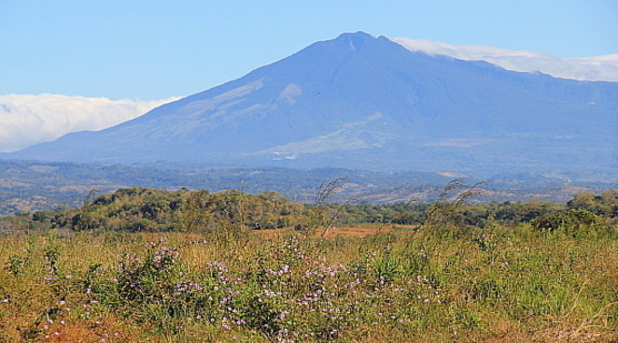 Le volcan Miravalles fait partie de la chaîne de volcans du Guanacaste.