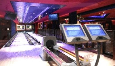 le Norwegian Pearl entre en opération: freestyle et bowling à bord !