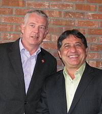 Oliver Kluth et Sam Char directeur exécutif Québec du Groupe Sunwing Oliver Kluth et Sam Char directeur exécutif Québec du Groupe Sunwing