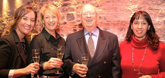 Vanessa Gravel, Lise Gaudreau et Jean-Jacques Pichette (de Voyages Inter-pays) et Angelina Miconiatis (du CAA Québec)