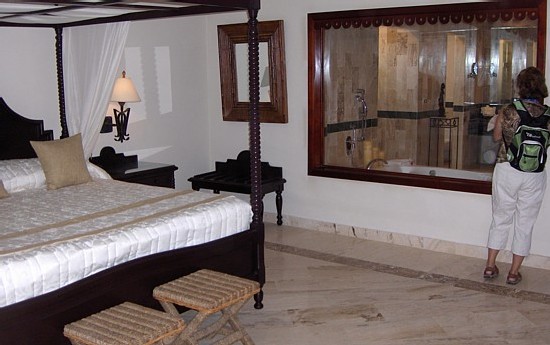 En famtour avec Vacances Signature a Samana: la Baie de Samana appartient a Bahia Principe En famtour avec Vacances Signature a Samana: la Baie de Samana appartient a Bahia Principe