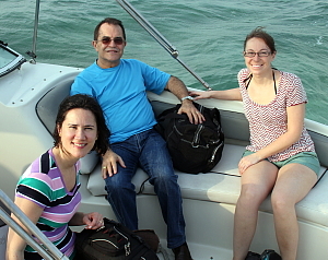 Ana De Magalhaes (Tourcan Vacations), Sophie Jacques (Uniktour) et Eliezer Abitbol (Gateways International) participaient à ce voyage de familiarisation. Ana De Magalhaes (Tourcan Vacations), Sophie Jacques (Uniktour) et Eliezer Abitbol (Gateways International) participaient à ce voyage de familiarisation.