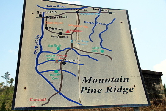 Dans le district de Cayo se côtoient la réserve de " Mountain Pine Ridge" et la forêt plus tropicale de Chiquibul