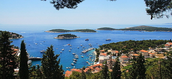 La Croatie est notamment reconnue pour ses îles, comme celles-ci, au large de Hvar.
