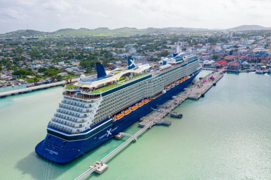 Antigua accueille le Celebrity Equinox après avoir rehaussé ses protocoles Covid-19