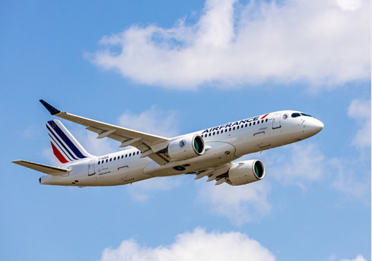 Air France présente son premier Airbus A220-300