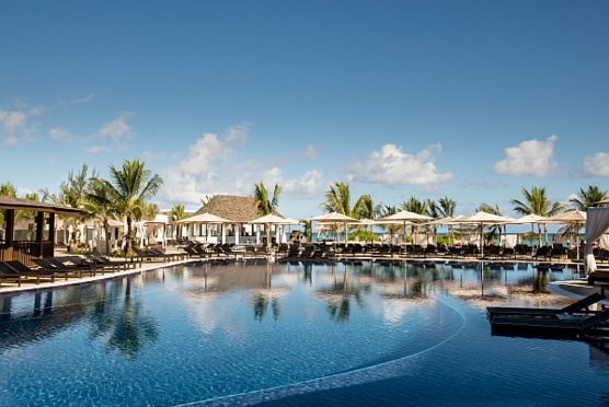 Vacances Sunwing annonce l’ouverture du nouveau Royalton White Sands, l’hôtel Tout-En-LuxeMC en Jamaïque