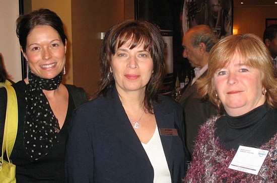 Caoline Doyon responsable développement , Lina Côté directrice ventes et commercialisation et Manon Doucet, responsables développement de Vacances Sunquest Caoline Doyon responsable développement , Lina Côté directrice ventes et commercialisation et Manon Doucet, responsables développement de Vacances Sunquest