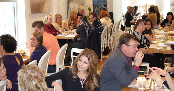 RIU et Sunwing remercient l'industrie au restaurant Appollo RIU et Sunwing remercient l'industrie au restaurant Appollo