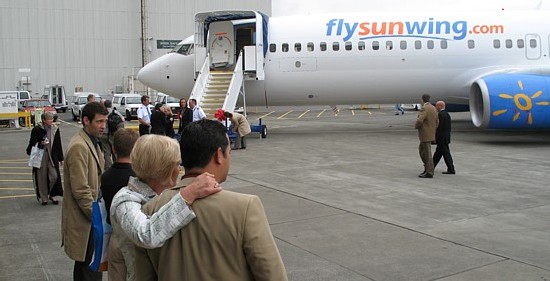 Sunwing prend livraison d'un nouveau B-737 dédié au marché québécois Sunwing prend livraison d'un nouveau B-737 dédié au marché québécois