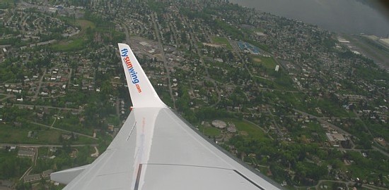 Sunwing prend livraison d'un nouveau B-737 dédié au marché québécois Sunwing prend livraison d'un nouveau B-737 dédié au marché québécois