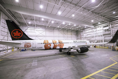 Air Canada dévoile sa livrée inspirée du film 'Alerte Rouge' tourné à Toronto