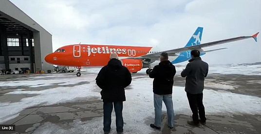 Canada Jetlines réceptionne son premier avion