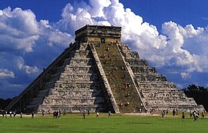 La pyramide El Castillo à Chichen Itza